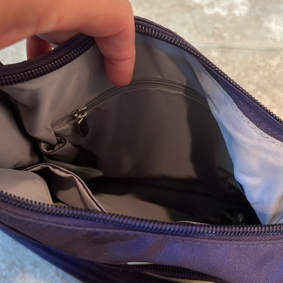 Travelon bag - Picture 7 of 9